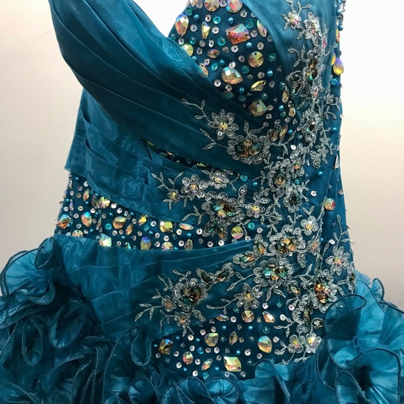 Ball Gown👑Pageant Gown Prom Gown Your Gown Gorgeous color and sequins decals 🌹 - Picture 13 of 16
